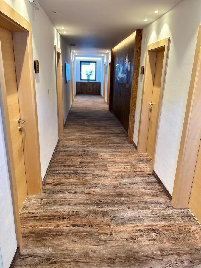 Hotel Garni Savoy Castelrotto Bagian luar foto