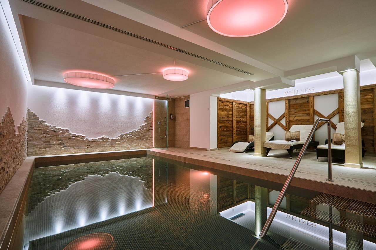 Hotel Garni Savoy Castelrotto Bagian luar foto