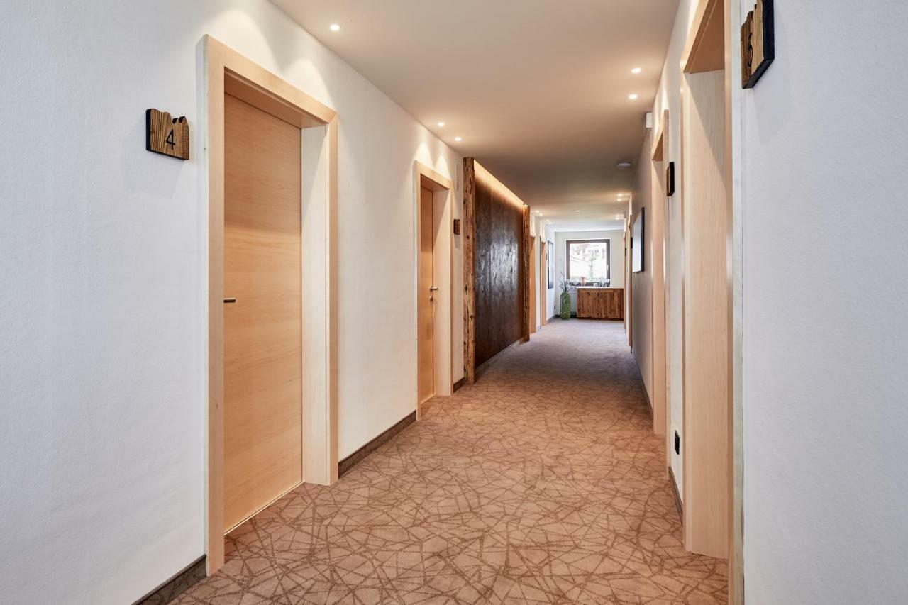 Hotel Garni Savoy Castelrotto Bagian luar foto