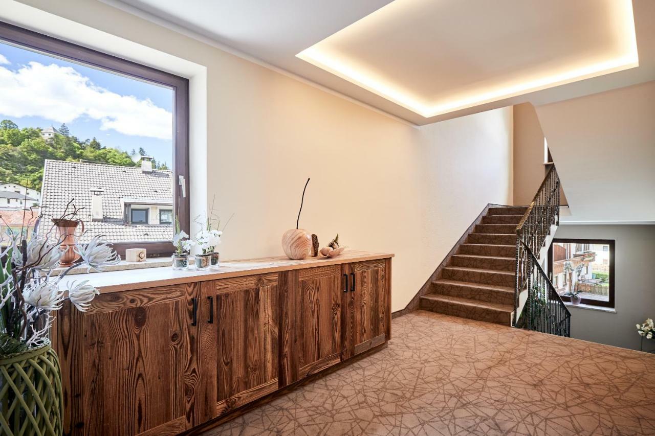 Hotel Garni Savoy Castelrotto Bagian luar foto